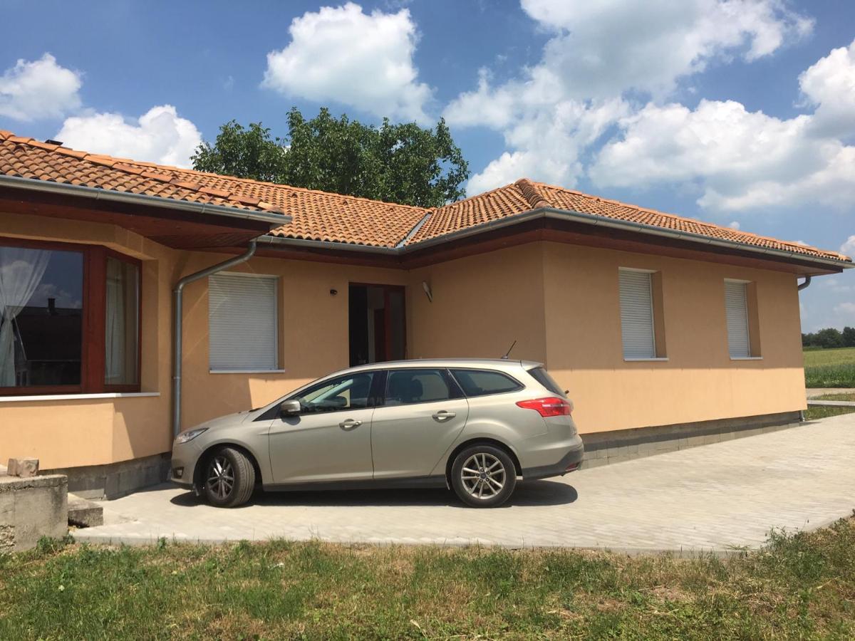 BB Szabó Villa Balatonboglár Exterior foto
